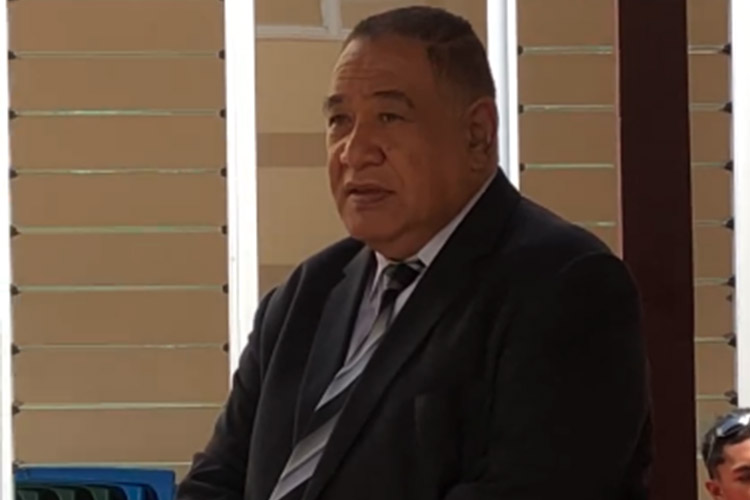 Vaiola Visitors charity donates 160,000 to hospital staff Matangi Tonga
